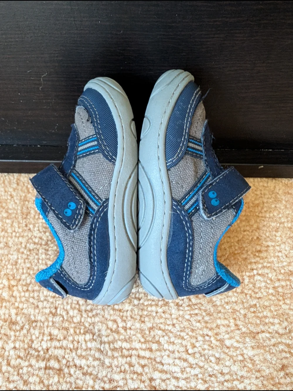 Stride Rite durable navy